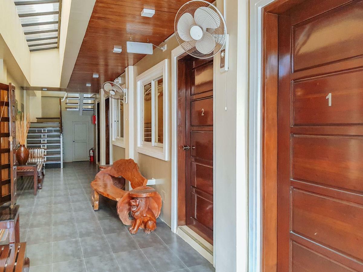 Hotel Reddoorz @ Caimito Drive Dampas Tagbilaran Exterior foto