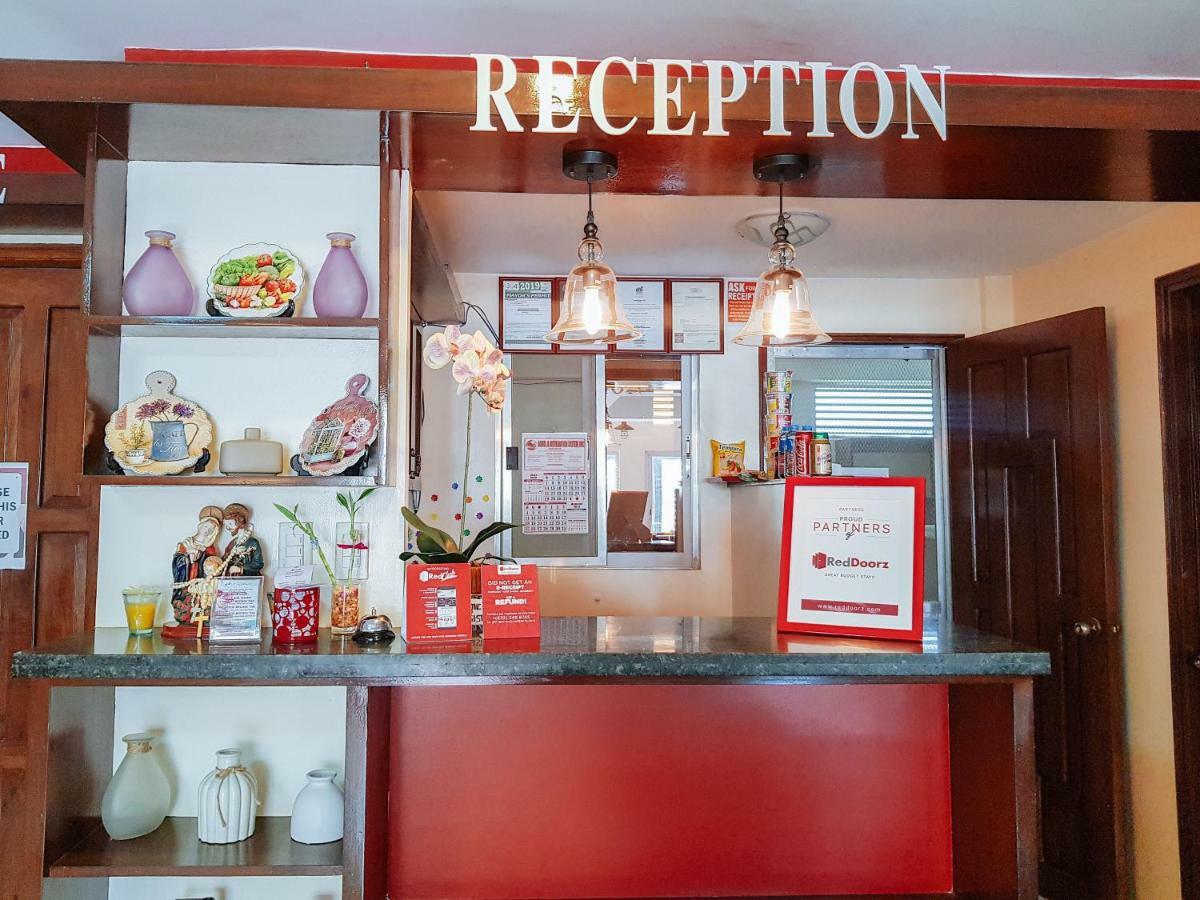 Hotel Reddoorz @ Caimito Drive Dampas Tagbilaran Exterior foto